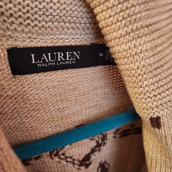 Gorgeous Polo Cardigan like new - Picture 3 of 3